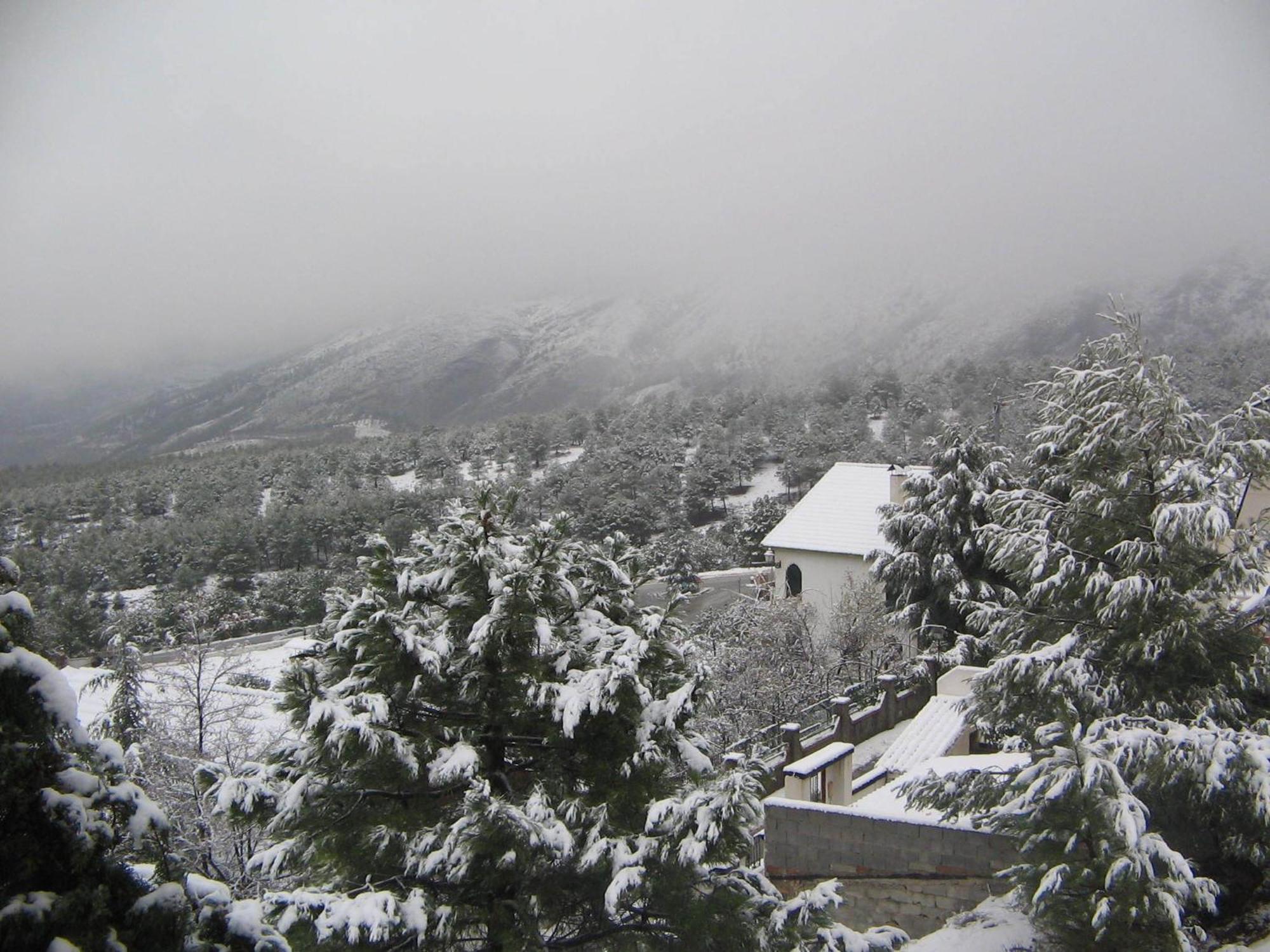 Hotel El Balcon De Las Nieves La Zubia  Dış mekan fotoğraf