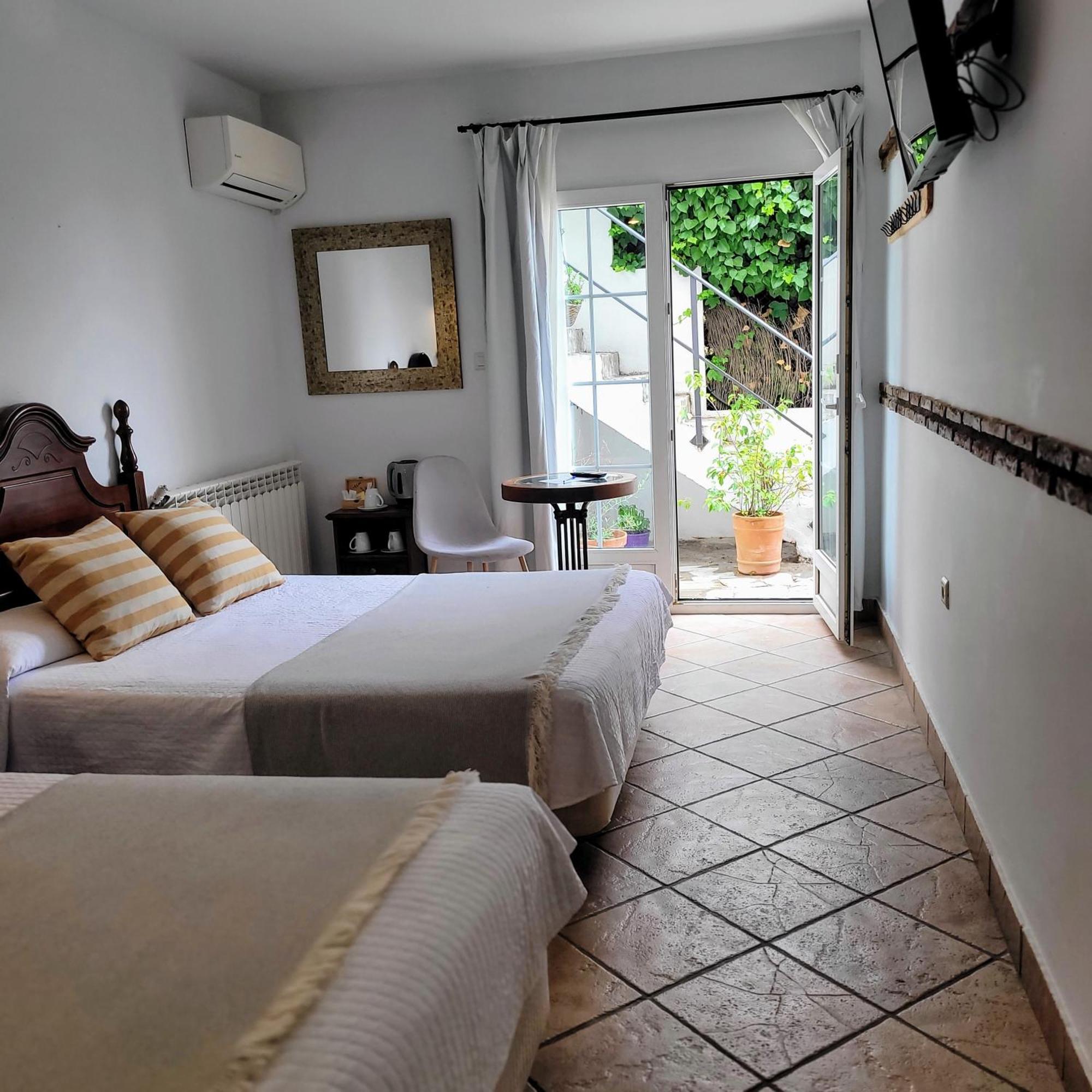 Hotel El Balcon De Las Nieves La Zubia  Dış mekan fotoğraf