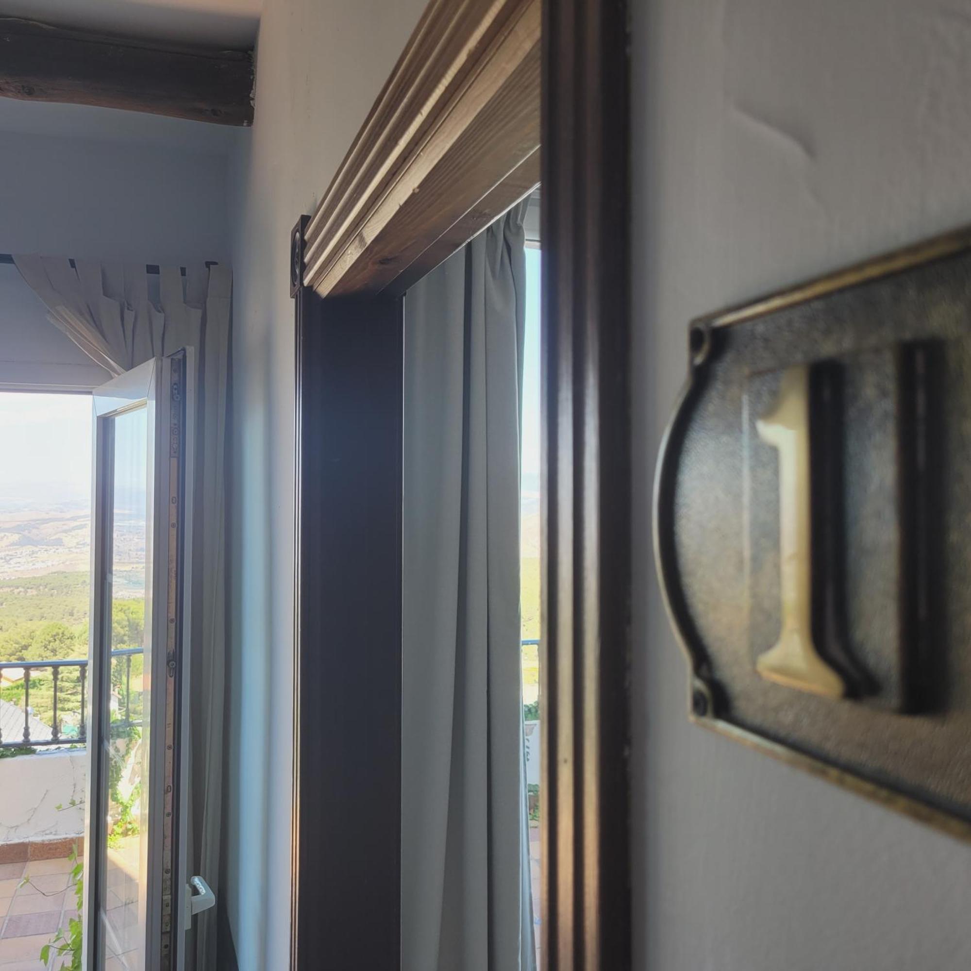 Hotel El Balcon De Las Nieves La Zubia  Dış mekan fotoğraf